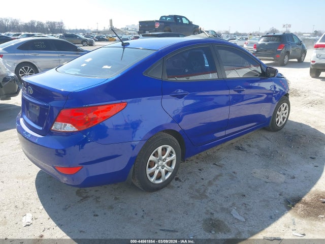 HYUNDAI ACCENT GLS - 4