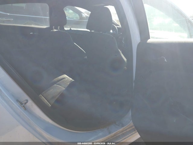 CHEVROLET CRUZE LT AUTO - 8