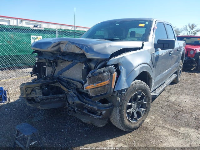 FORD F-150 STX - 2