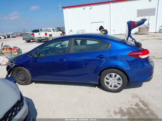 2017 KIA FORTE LX 缩略图 14