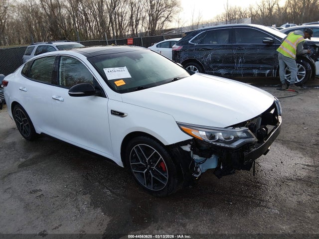 KIA OPTIMA SX TURBO - 1