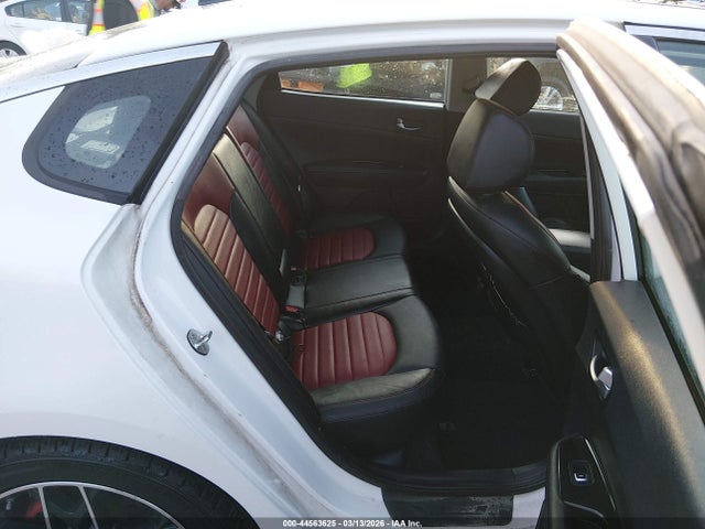 KIA OPTIMA SX TURBO - 8