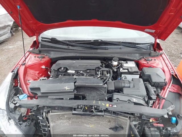 HYUNDAI ELANTRA - 10