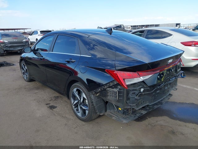 HYUNDAI ELANTRA HYBRID LIMITED - 3