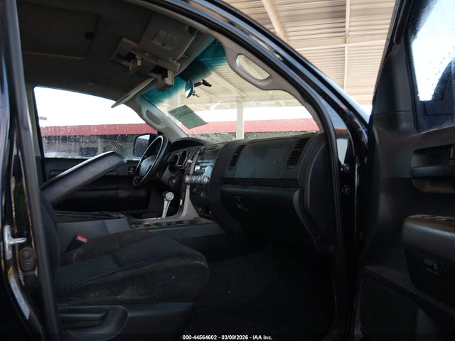 TOYOTA TUNDRA - 5
