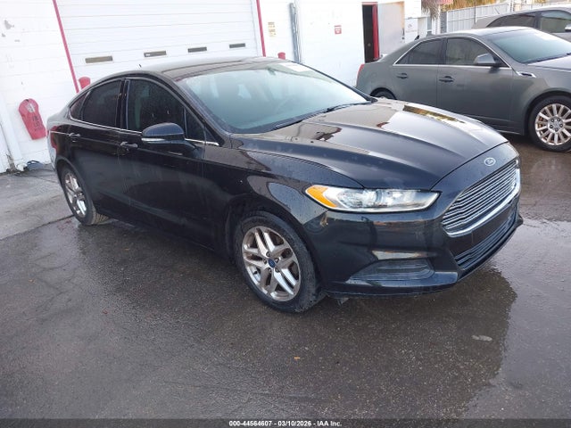 FORD FUSION SE - 1