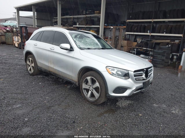 2016 MERCEDES-BENZ GLC 300 
