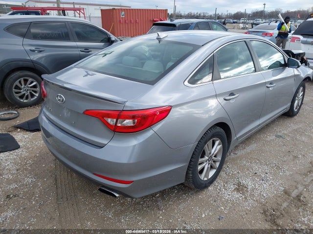 HYUNDAI SONATA SE - 4