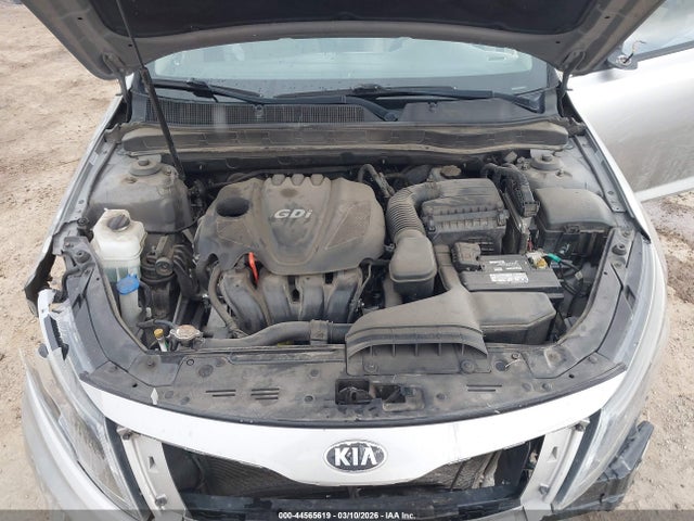 KIA OPTIMA EX - 10