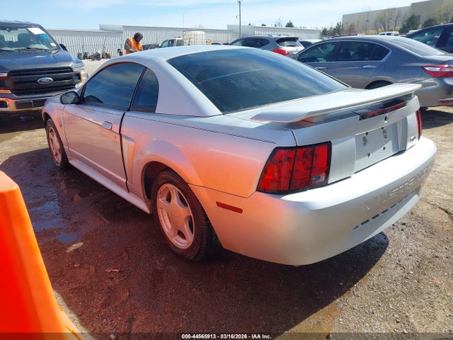 FORD MUSTANG - 3