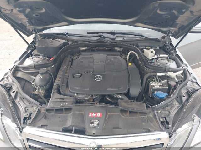 MERCEDES-BENZ E-CLASS - 10