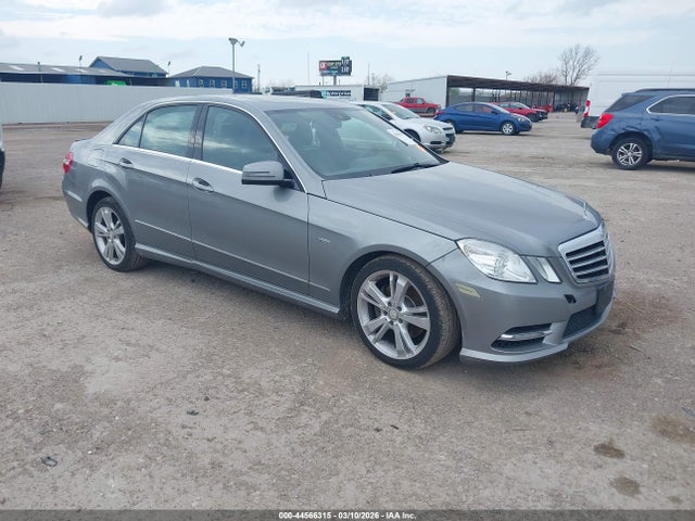 MERCEDES-BENZ E-CLASS - 1