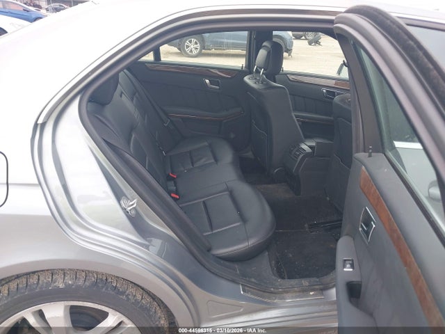 MERCEDES-BENZ E-CLASS - 8