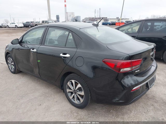 KIA RIO S - 3