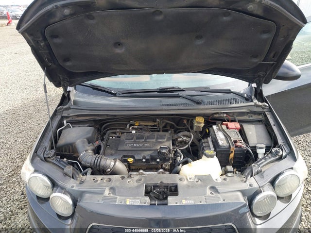 CHEVROLET SONIC LTZ AUTO - 10