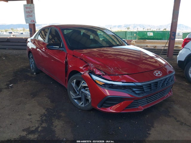 HYUNDAI ELANTRA SEL SPORT - 1