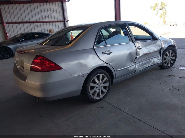 HONDA ACCORD 3.0 SE - 4