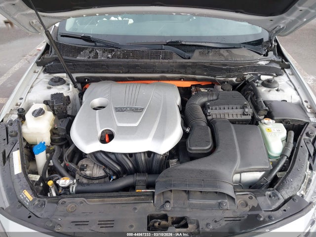 صورة 10 لـ 2015 KIA OPTIMA HYBRID