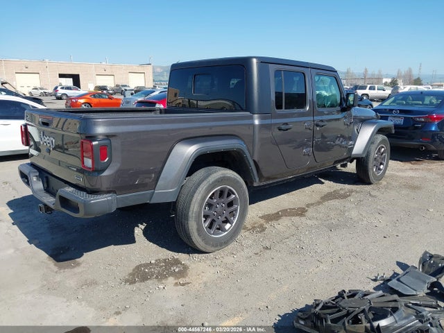 JEEP GLADIATOR OVERLAND 4X4 - 4