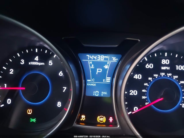 HYUNDAI VELOSTER VALUE EDITION - 7