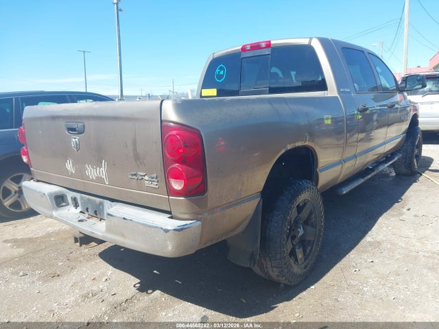 DODGE RAM 1500 SLT - 4
