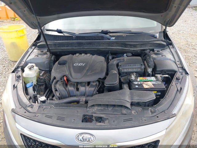 KIA OPTIMA EX - 10