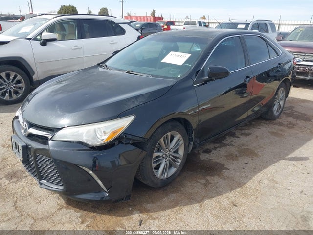 2017 Toyota CAMRY SE — фото 2