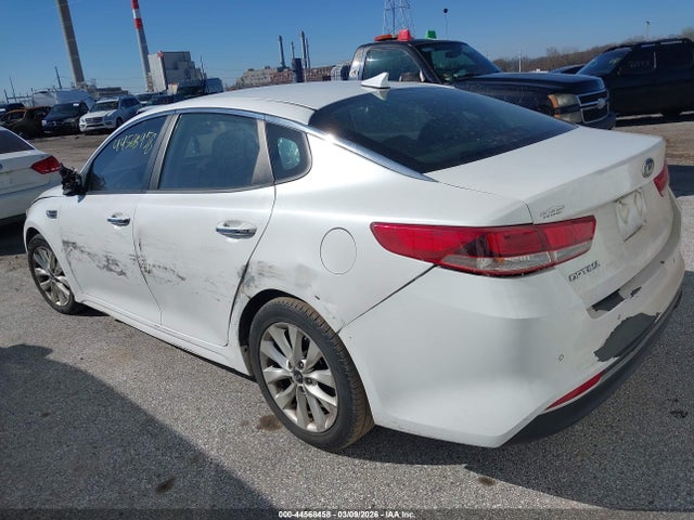 KIA OPTIMA LX - 6