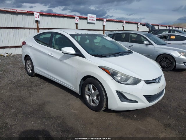 HYUNDAI ELANTRA SE - 1