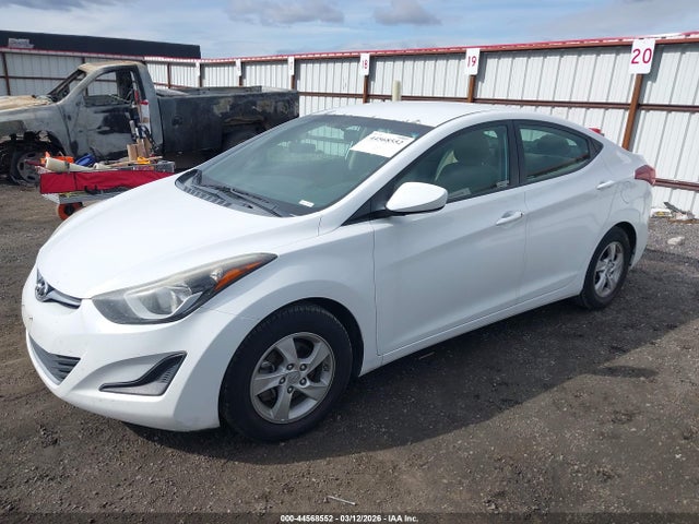 HYUNDAI ELANTRA SE - 2