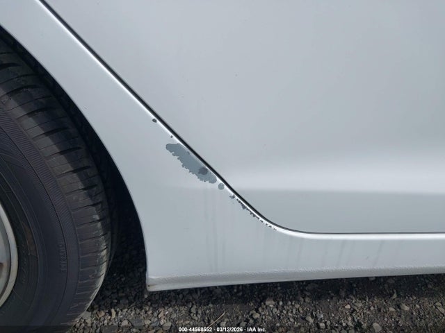 HYUNDAI ELANTRA SE - 6