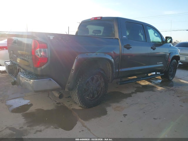 TOYOTA TUNDRA - 4