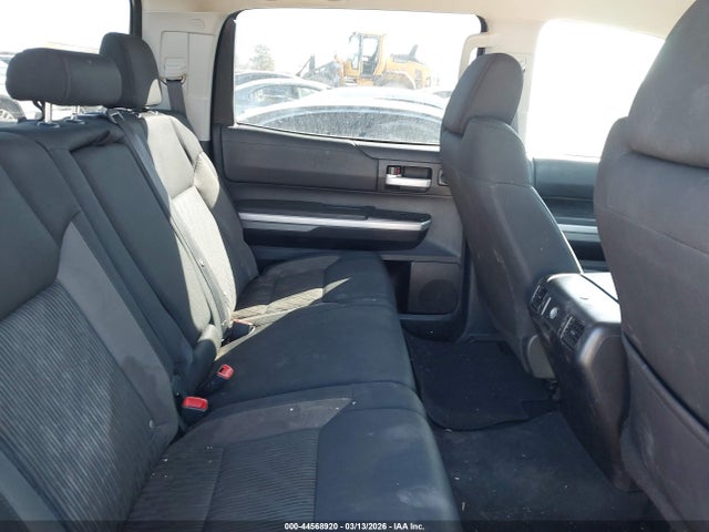 TOYOTA TUNDRA - 8