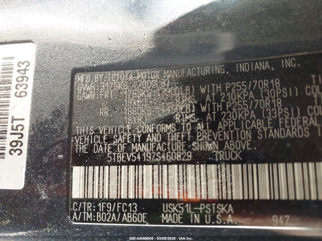 TOYOTA TUNDRA - 9