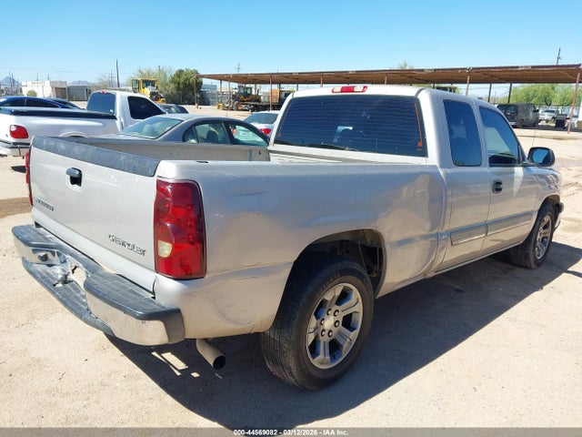 CHEVROLET SILVERADO 1500 LS - 4