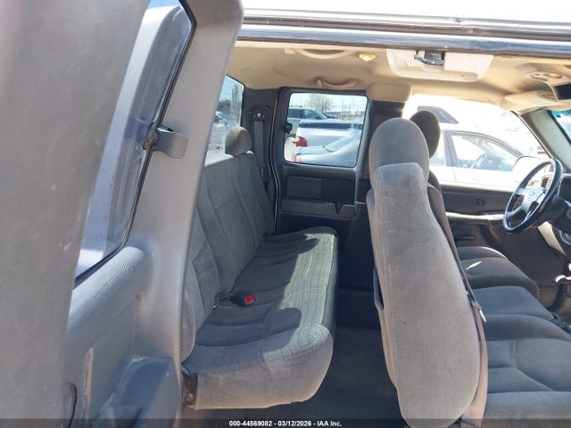 CHEVROLET SILVERADO 1500 LS - 8