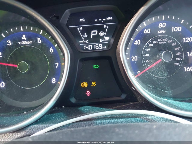 HYUNDAI ELANTRA SE - 7