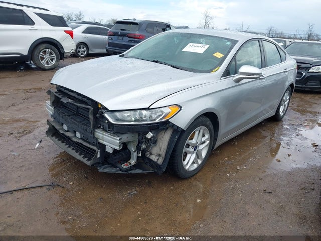 FORD FUSION SE - 2