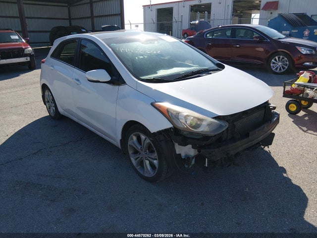 HYUNDAI ELANTRA GT - 1