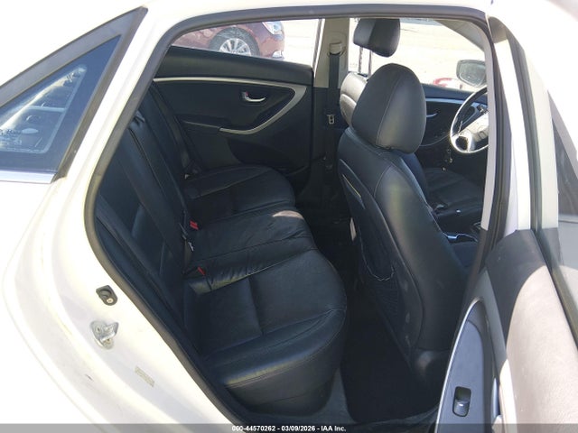 HYUNDAI ELANTRA GT - 8