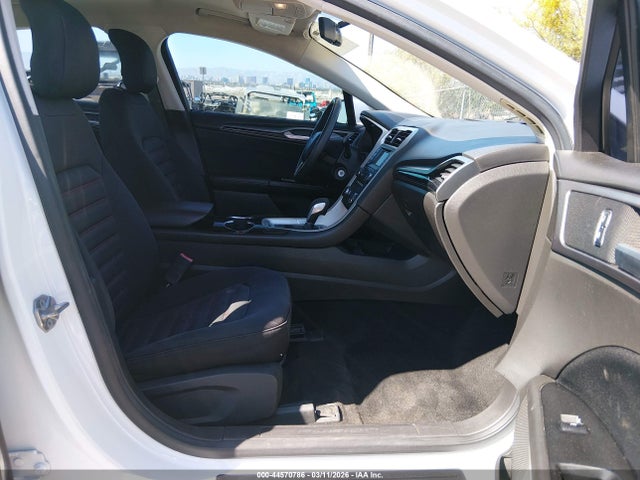 FORD FUSION SE - 5