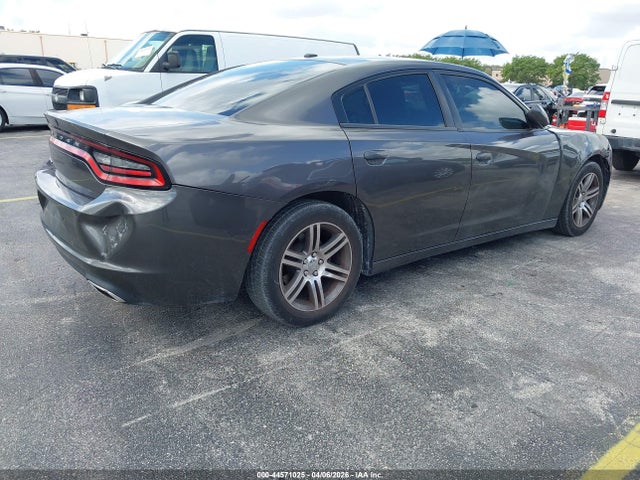 DODGE CHARGER SXT RWD - 4