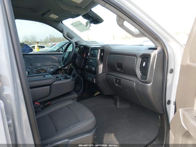 CHEVROLET SILVERADO 1500 4WD SHORT BED CUSTOM - 5