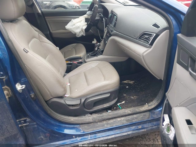 HYUNDAI ELANTRA LIMITED - 5