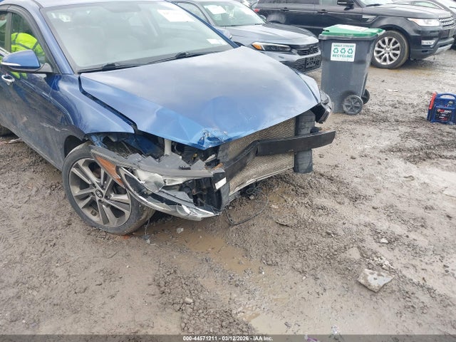 HYUNDAI ELANTRA LIMITED - 6