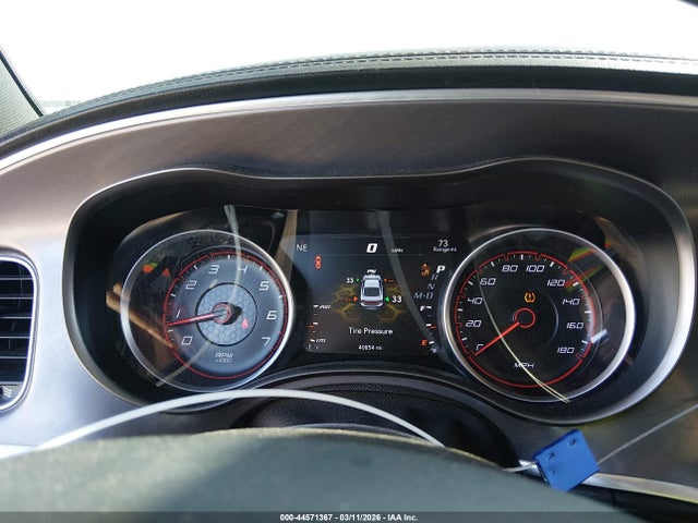 DODGE CHALLENGER - 7