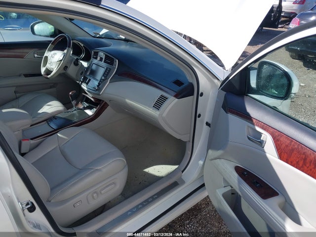 صورة 5 لـ 2011 Toyota AVALON LIMITED