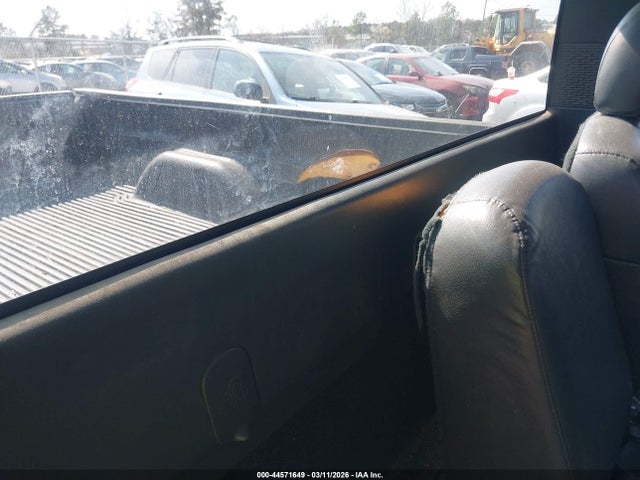 CHEVROLET SILVERADO 1500 - 8