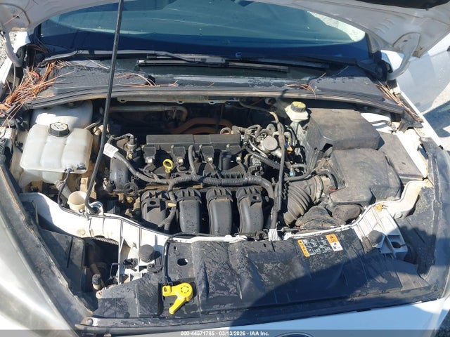 FORD FOCUS S - 10