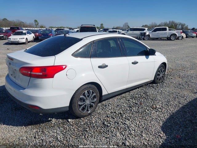 FORD FOCUS S - 4